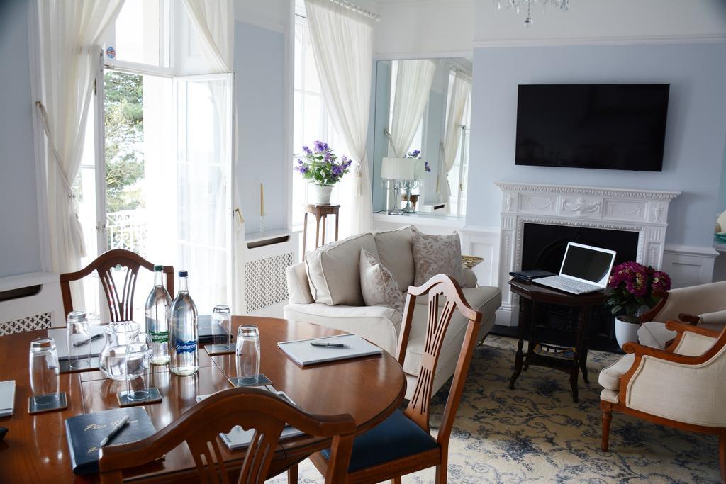 Pier View Self Catering Luxury Apartments Southend-on-Sea Buitenkant foto