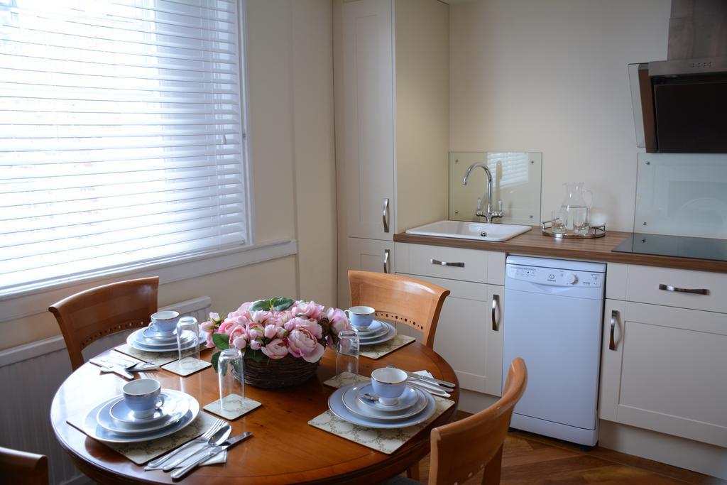Pier View Self Catering Luxury Apartments Southend-on-Sea Buitenkant foto