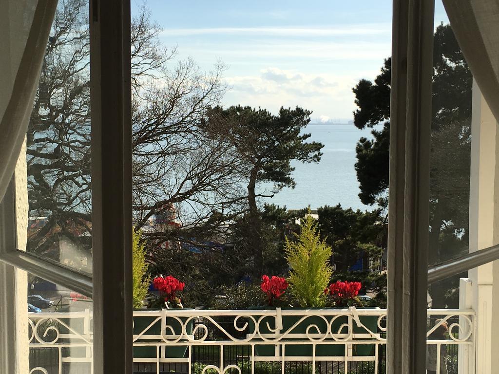 Pier View Self Catering Luxury Apartments Southend-on-Sea Buitenkant foto